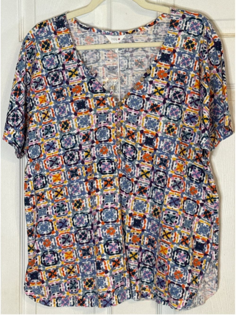 Intro Multi-color Short Sleeve Tee M